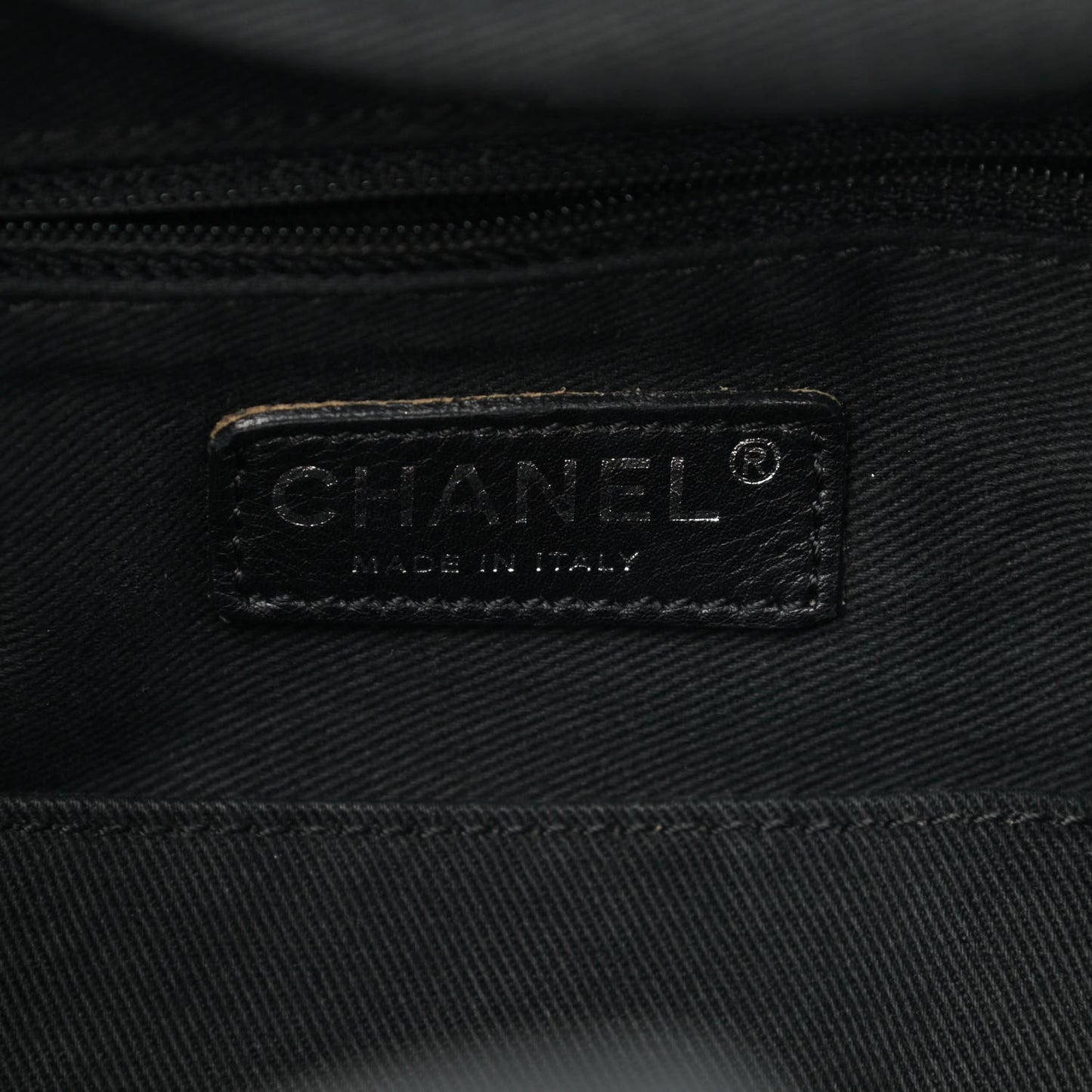 Calfskin Stitched Expandable Frame Bag Black