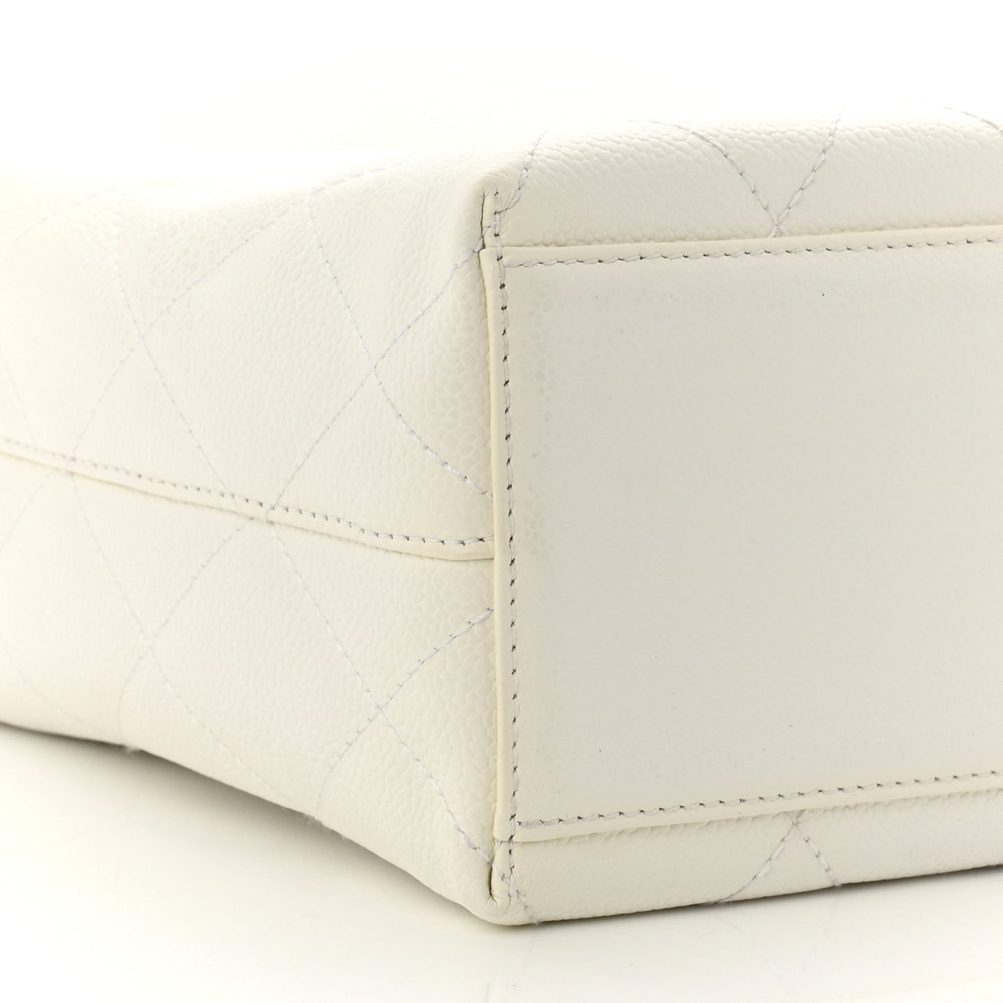 Caviar Quilted Tote With Clutch White