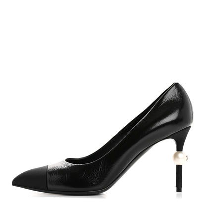 Chanel Shiny Calfskin Grosgrain Cap Toe CC Pearl Pumps 38.5 Black 1 of 10