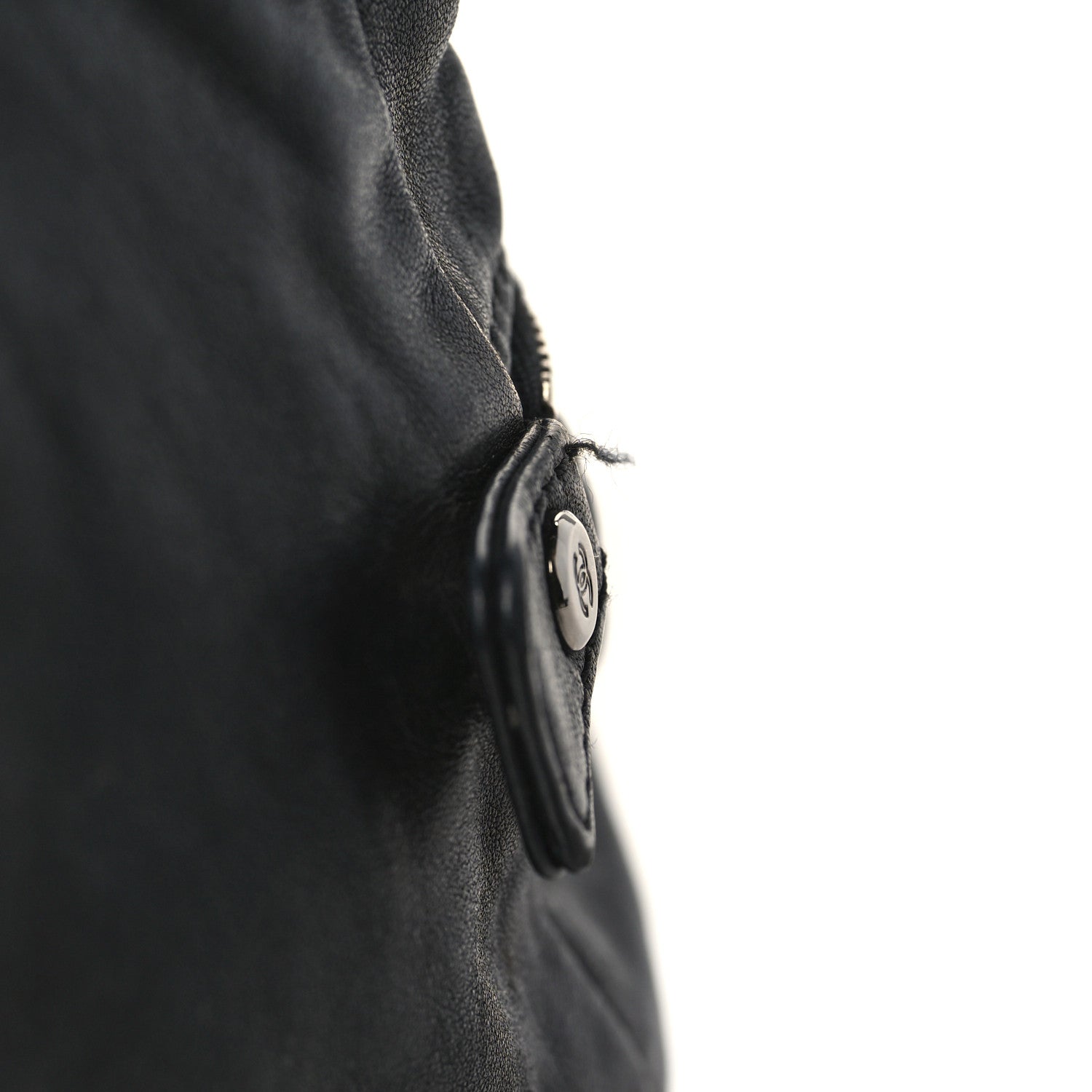Chanel Goatskin Medium Luxe Ligne Bowler Black 9 of 9