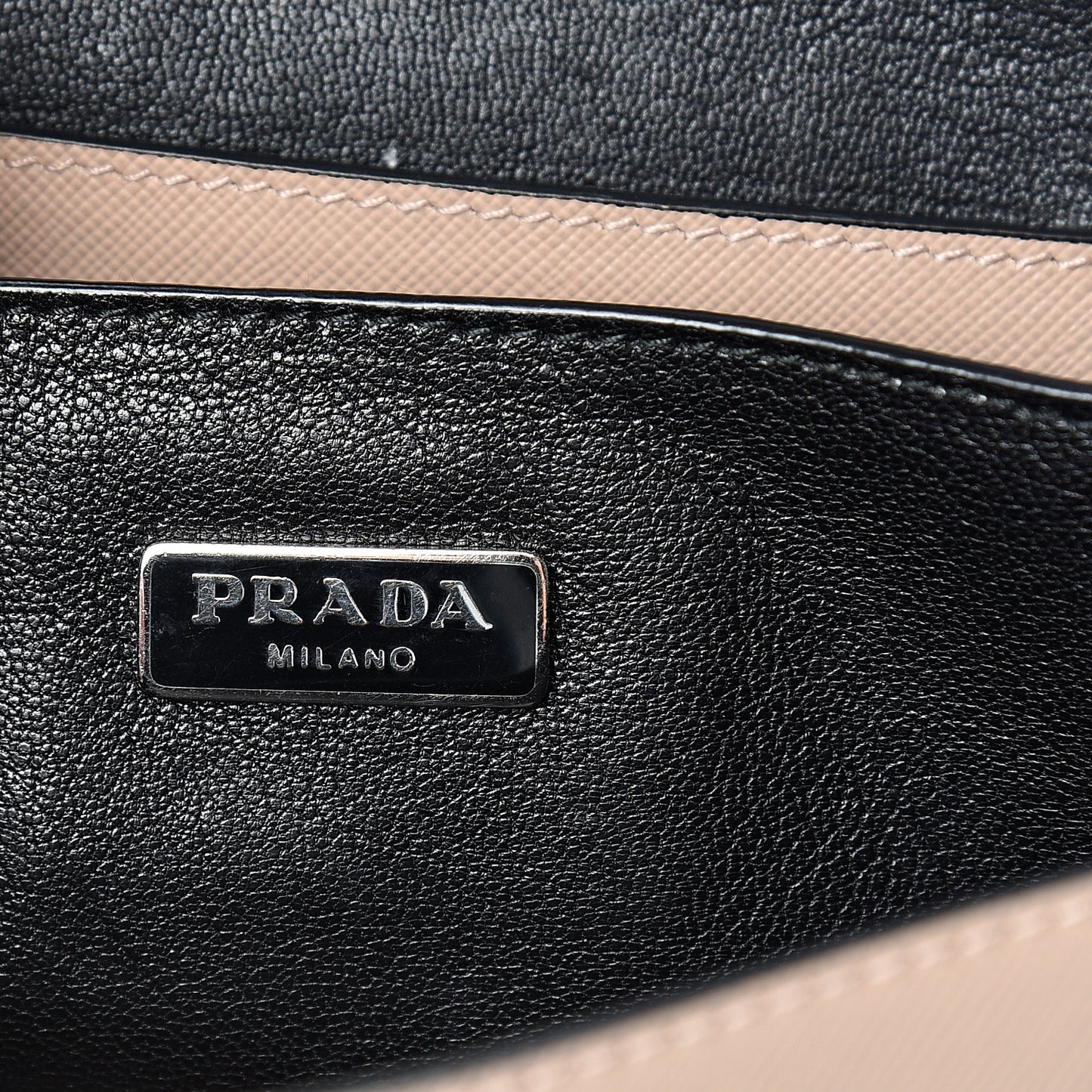 Saffiano Lux Sound Shoulder Bag Cipria