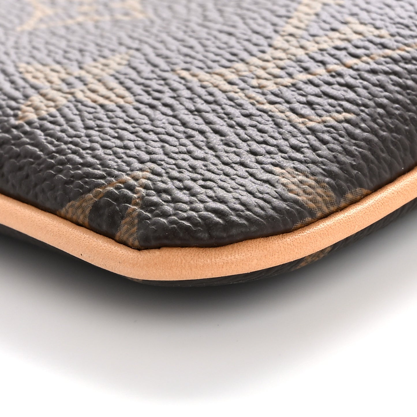 Monogram Pochette Milla MM