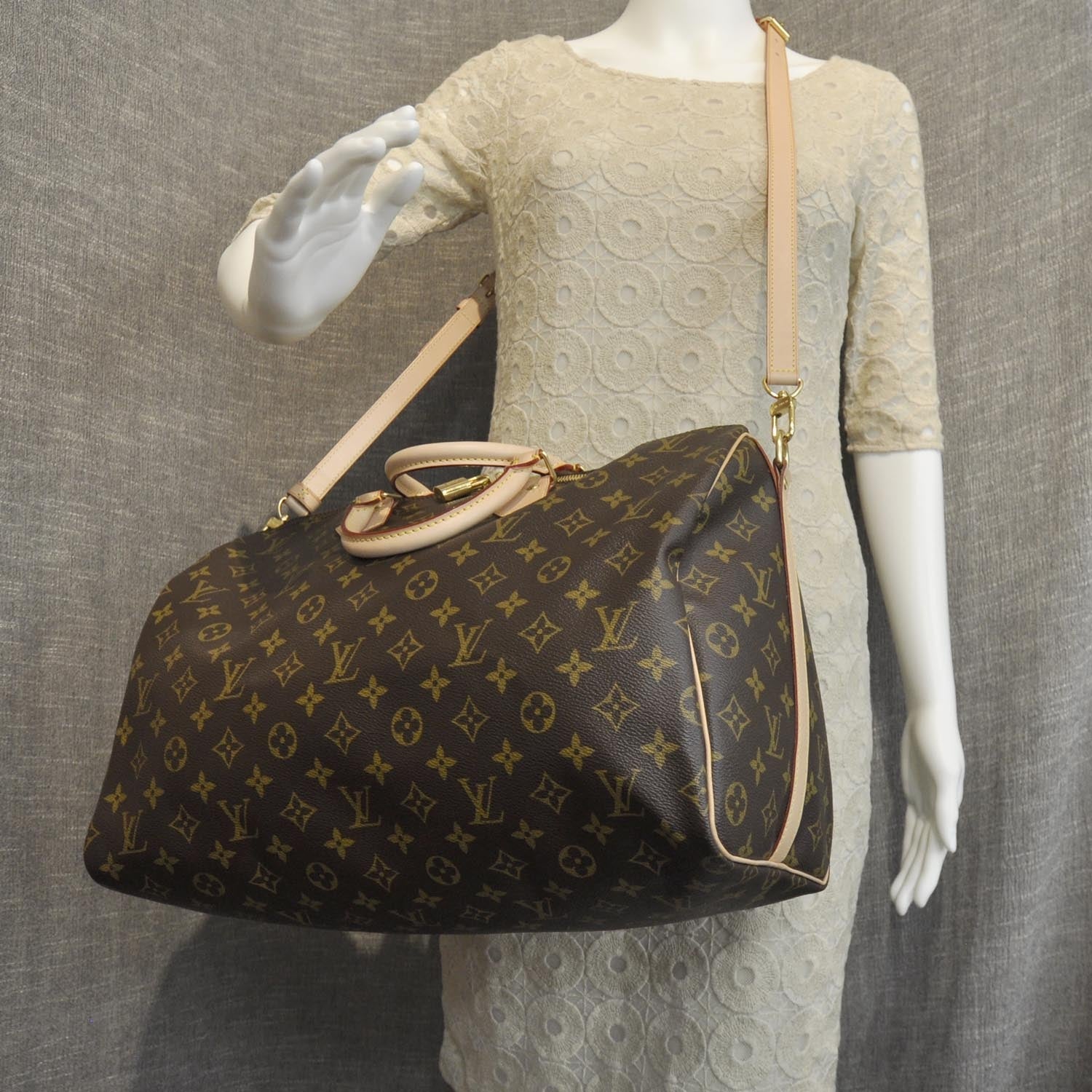 Louis Vuitton Monogram Speedy Bandouliere 40 2 of 9