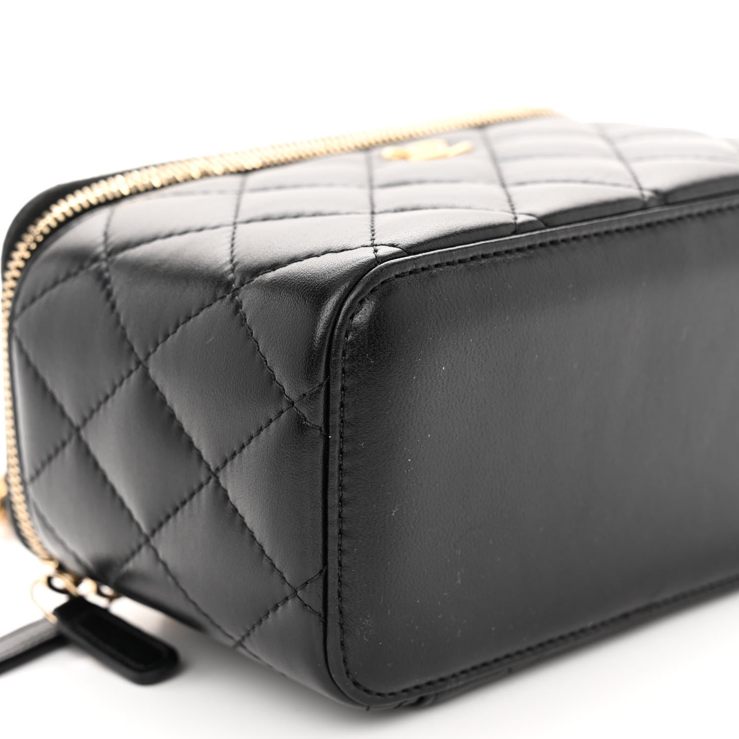 Chanel Lambskin Quilted Pearl Crush Small Vanity Case With Chain Black 9 of 10
