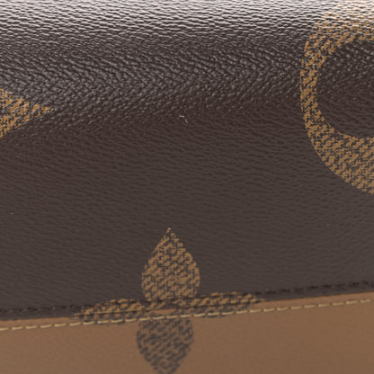 Louis Vuitton Reverse Monogram Giant Onthego MM 5 of 5