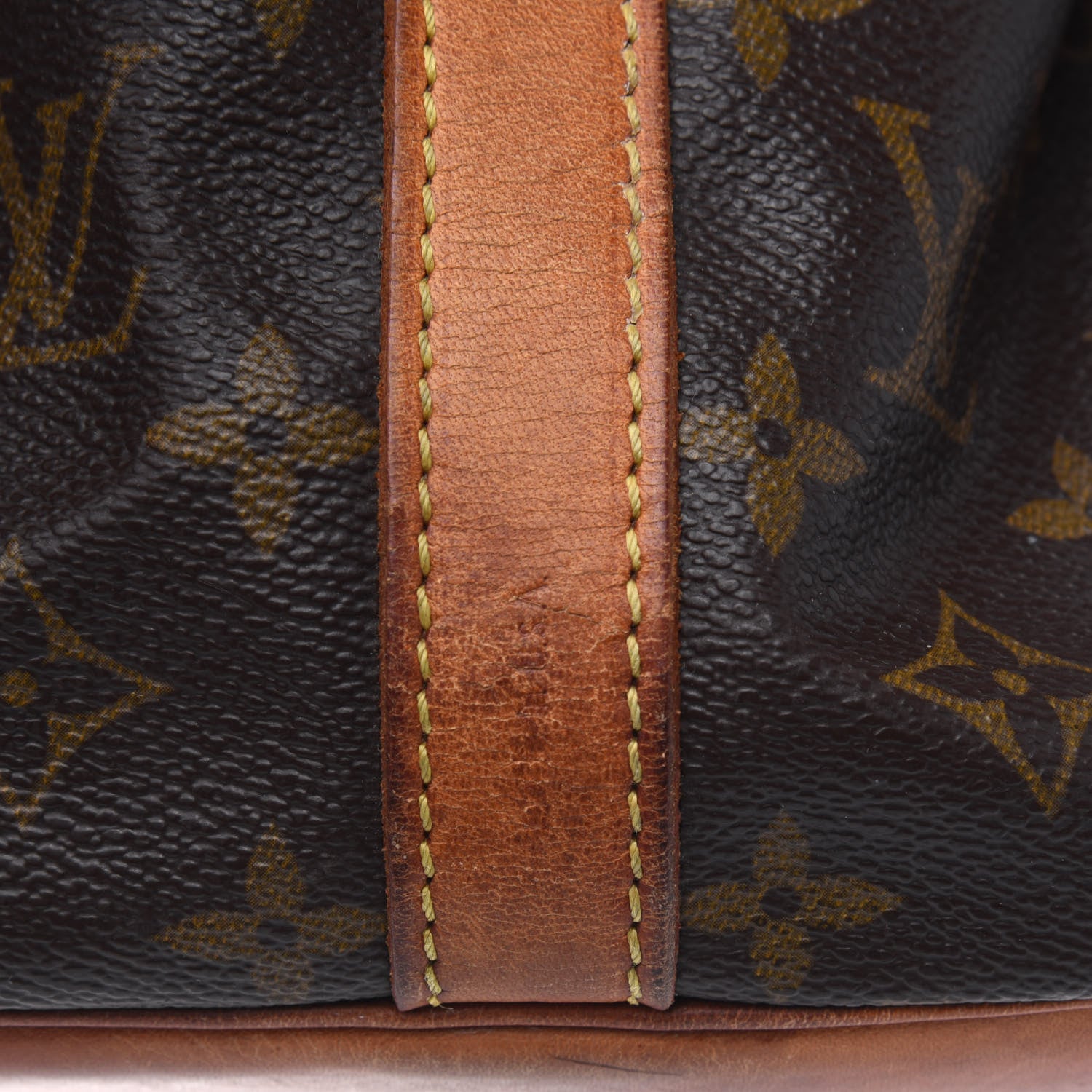 Louis Vuitton Monogram Petit Noe 6 of 37