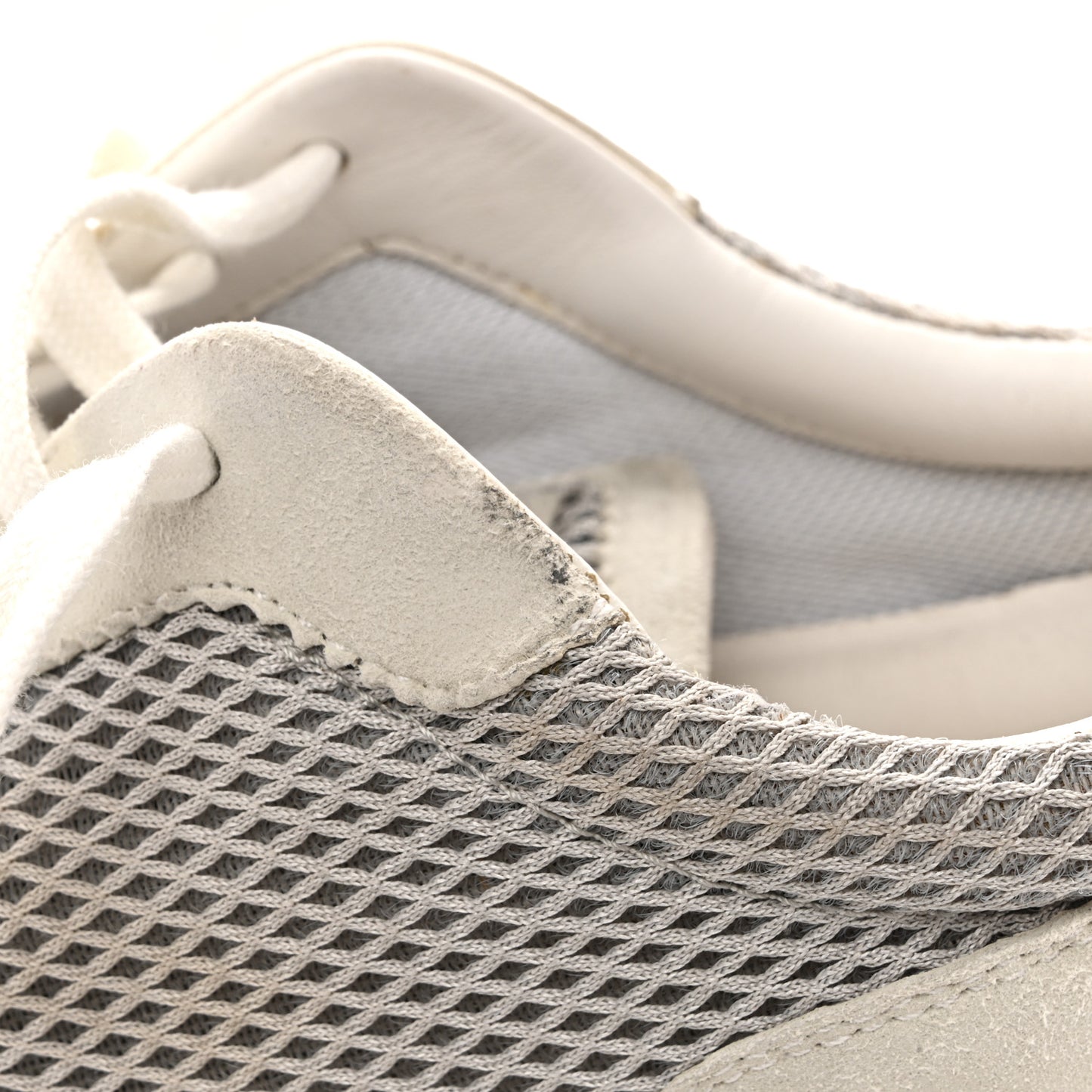 Air Mesh Suede Goatskin Bouncing Sneakers 35 Gris Lulea White