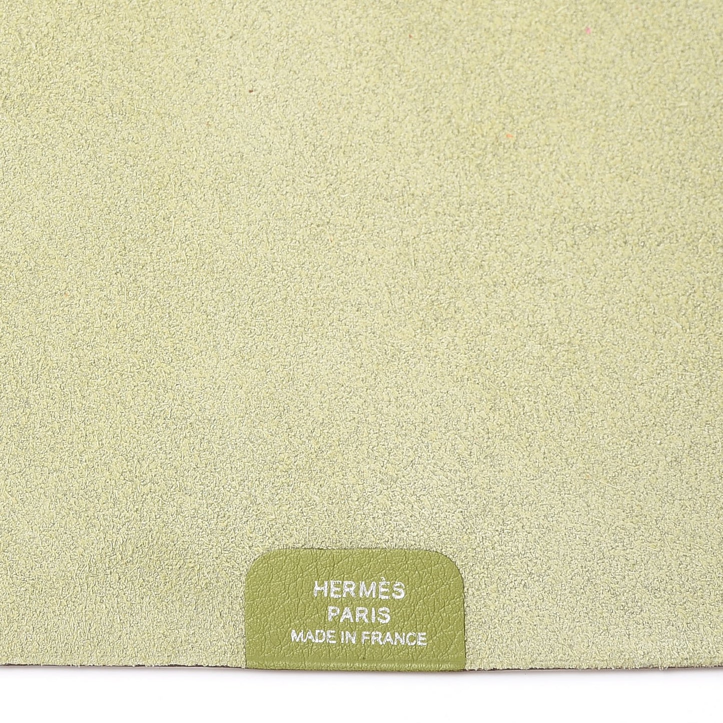 Togo Ulysse MM Notebook Cover Vert Anis