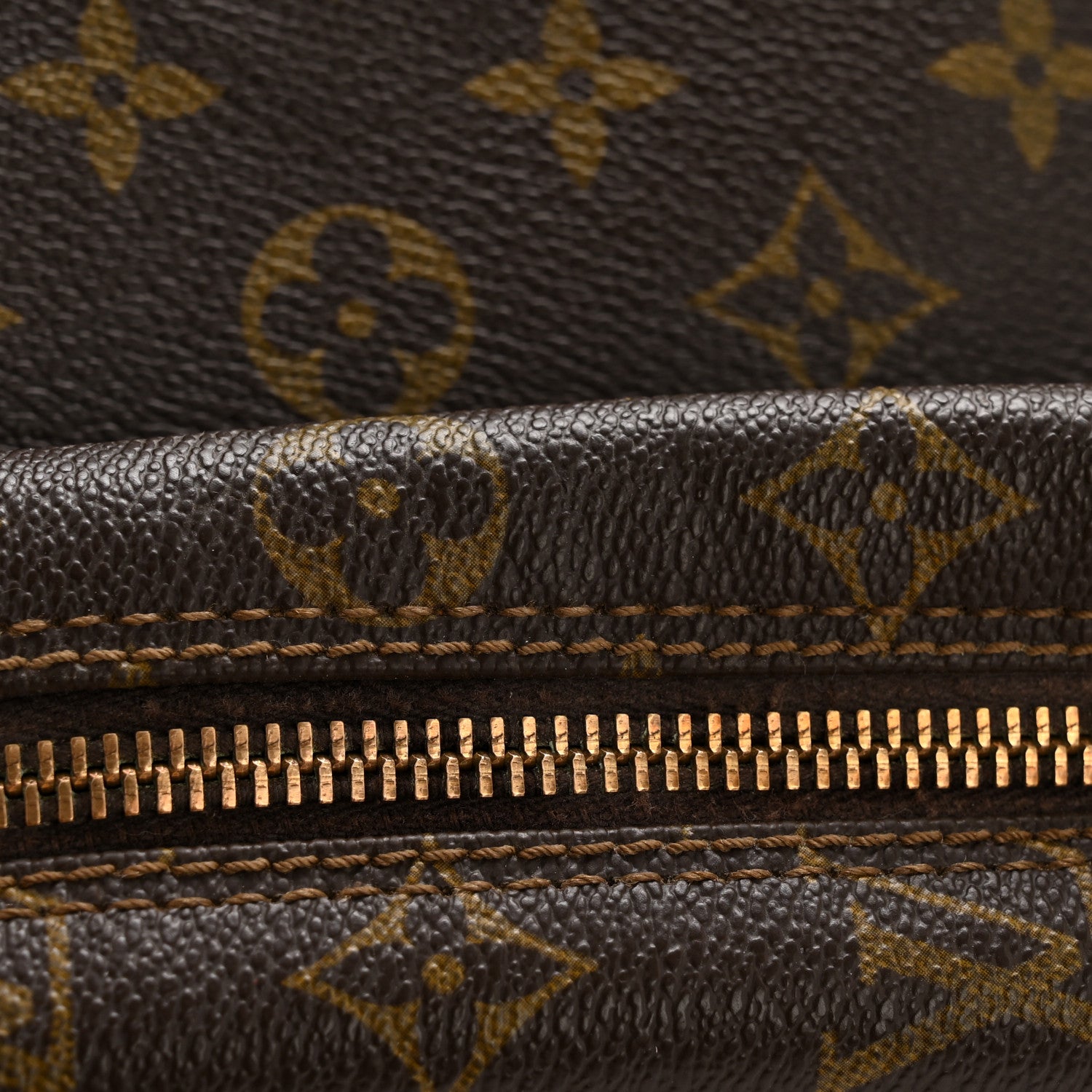 Louis Vuitton Monogram Trousse Toilette 28 9 of 10