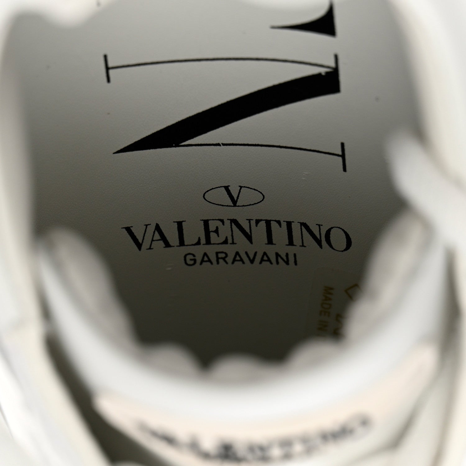 Valentino Garavani Calfskin VLTN Womens Bounce Sneakers 38.5 White 7 of 9