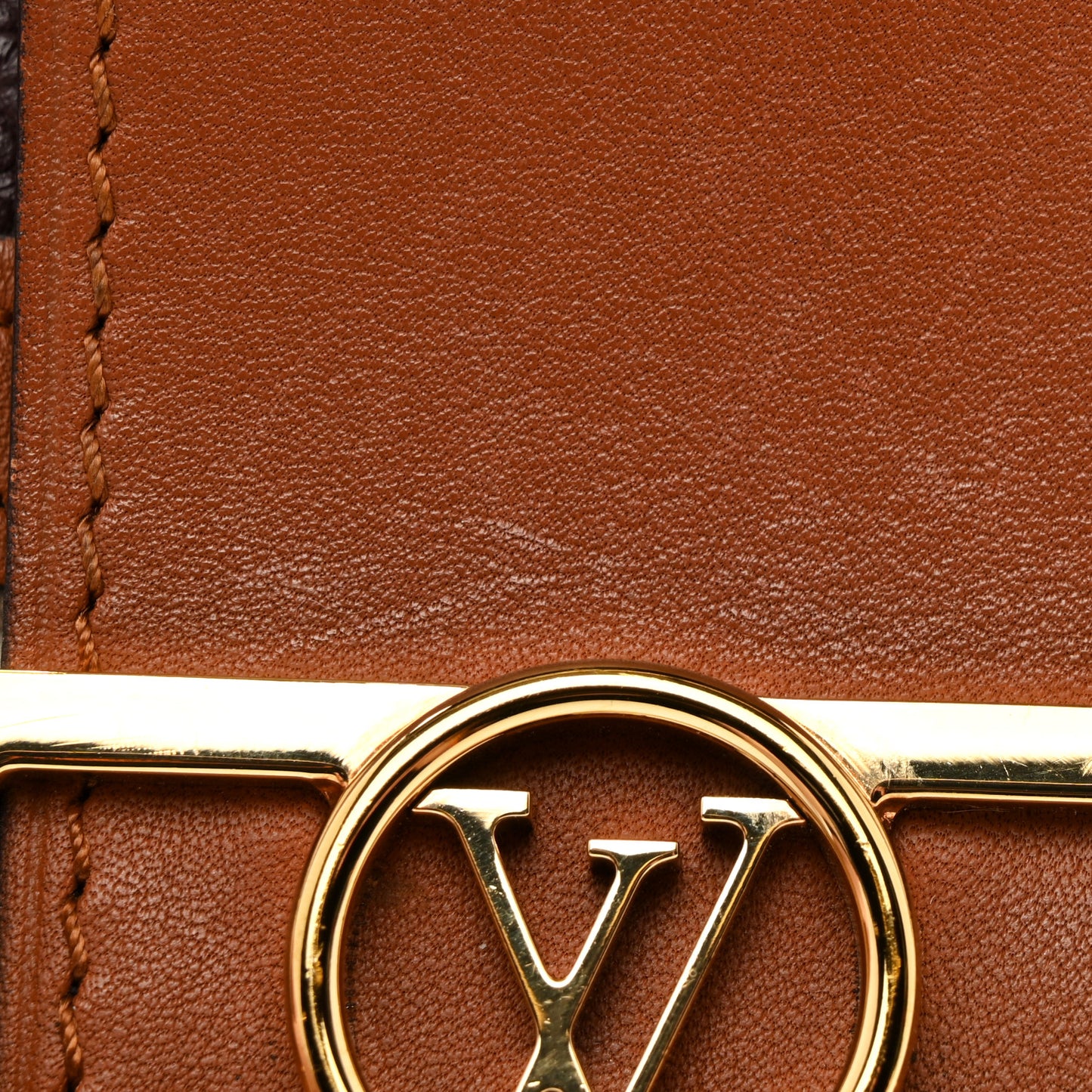 Taurillon Dauphine Bumbag Blackberry Snow