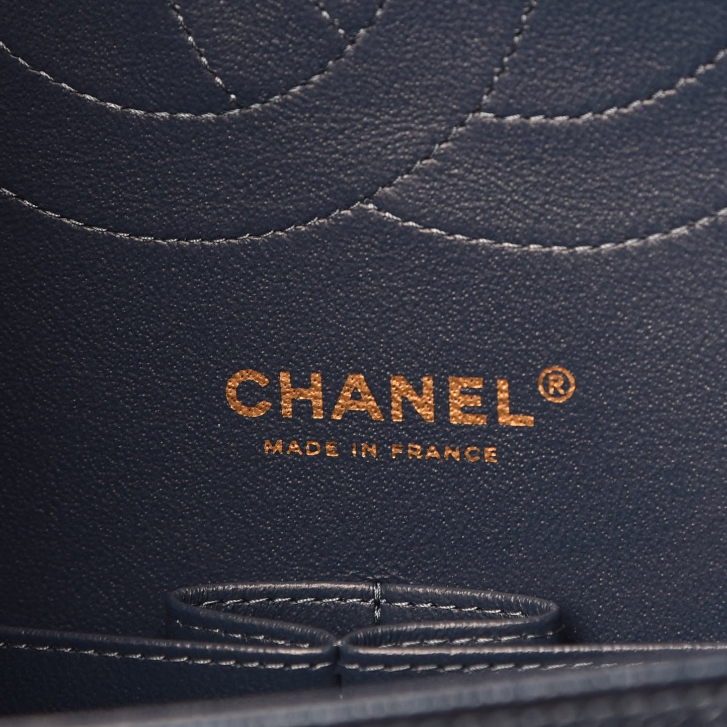 Iridescent Caviar Quilted Jumbo Double Flap Dark Blue