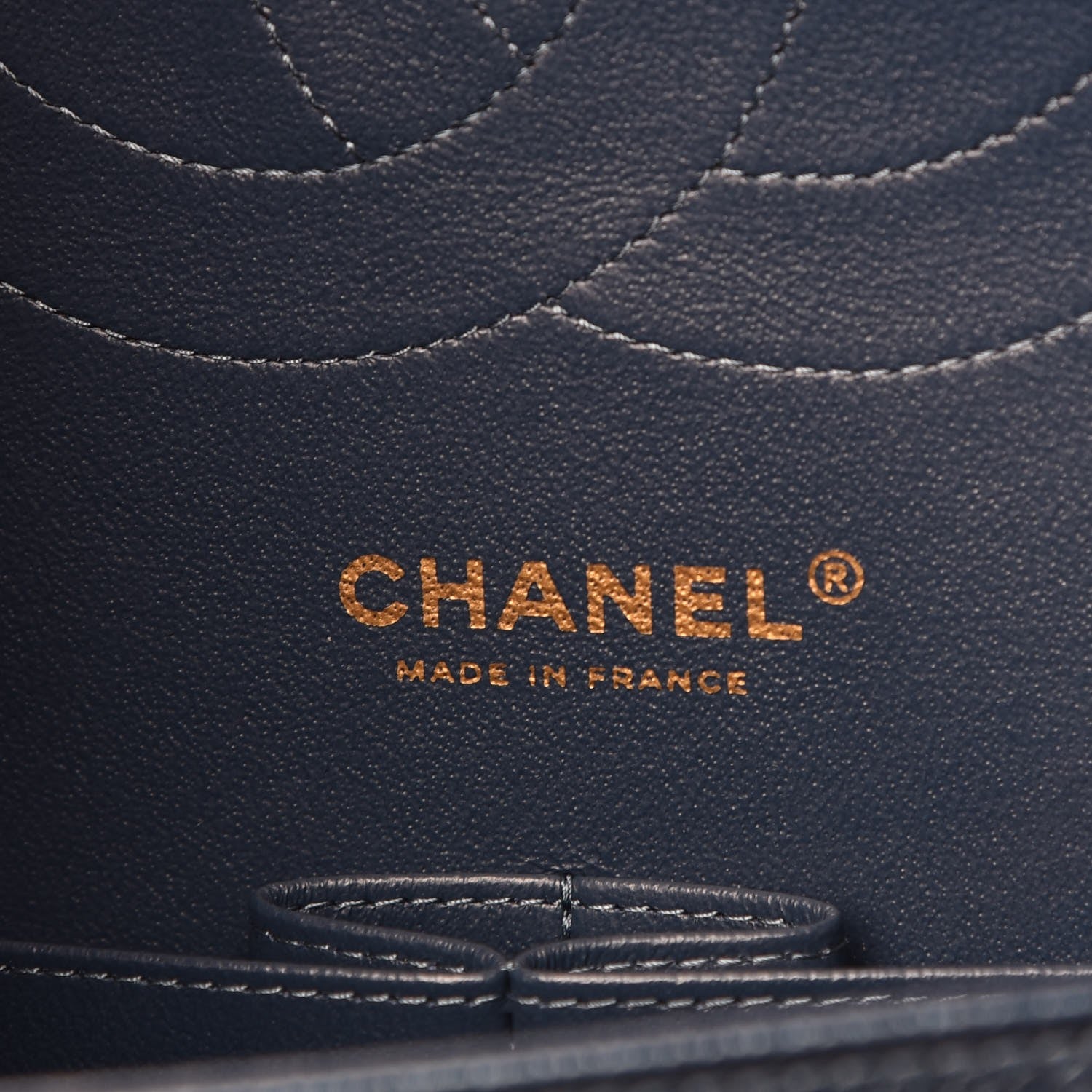 Chanel Iridescent Caviar Quilted Jumbo Double Flap Dark Blue 7 of 9