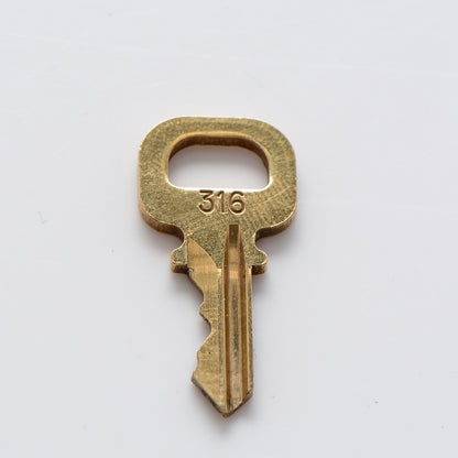 Louis Vuitton Brass Lock and Key Set #316 5 of 5