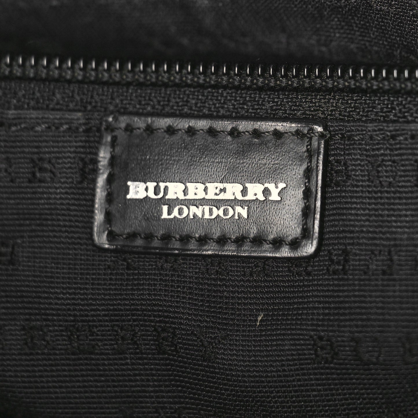 House Check Medium Tote Black