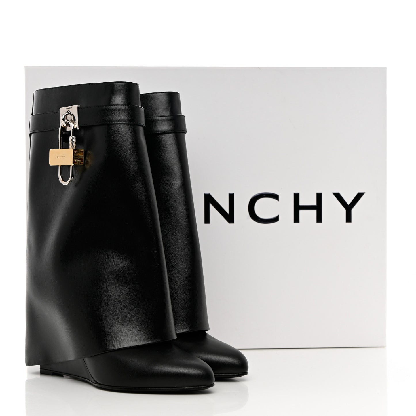 Calfskin Shark Lock Ankle Boots 40 Black