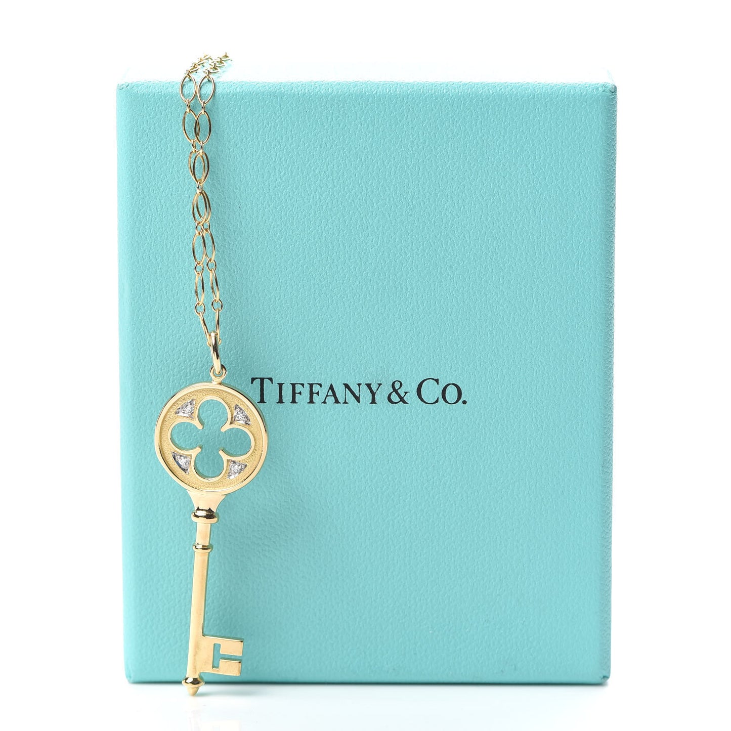 18K Yellow Gold Diamond Quatrefoil Key Pendant Necklace