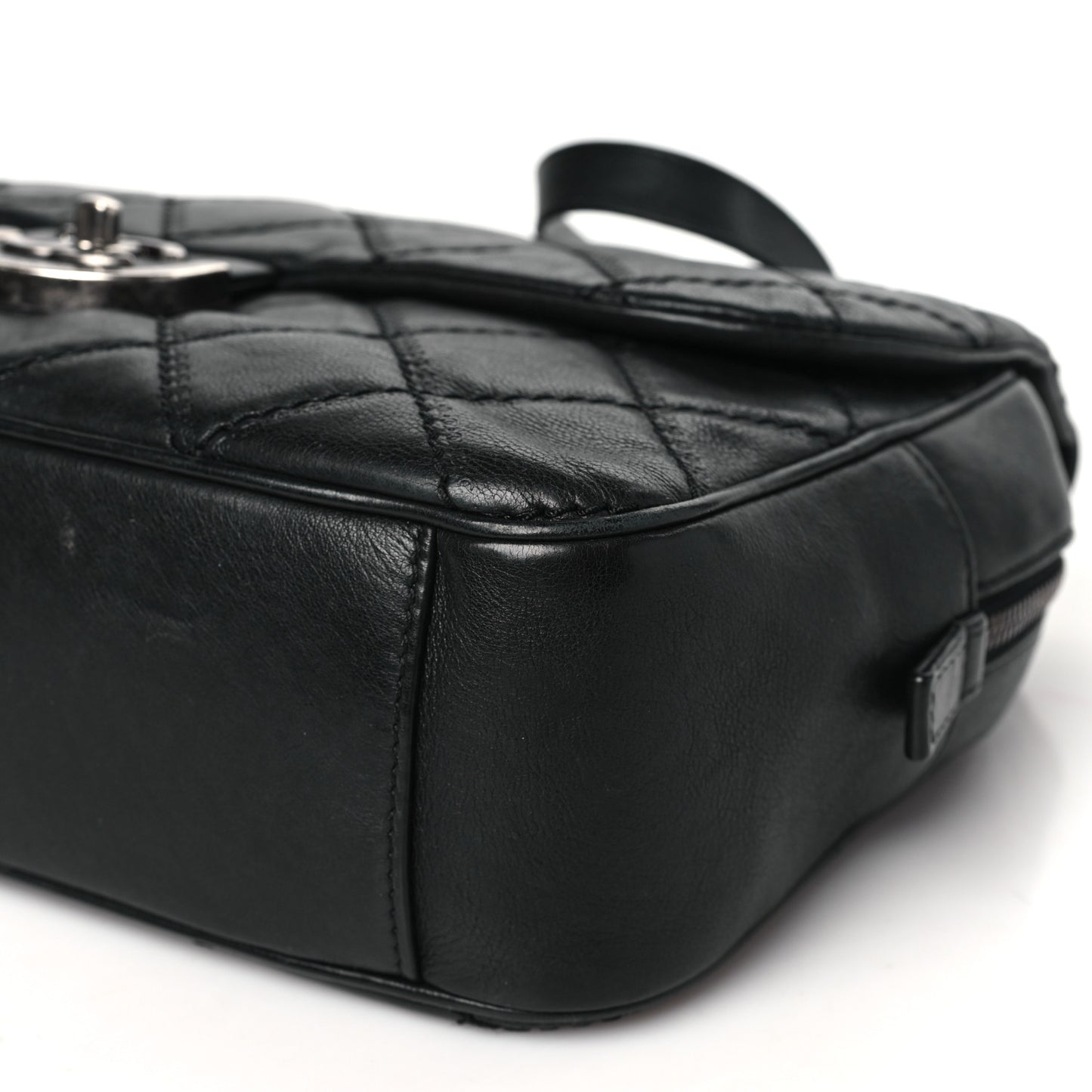 Calfskin Quilted Jumbo Coco Sporran Flap Black