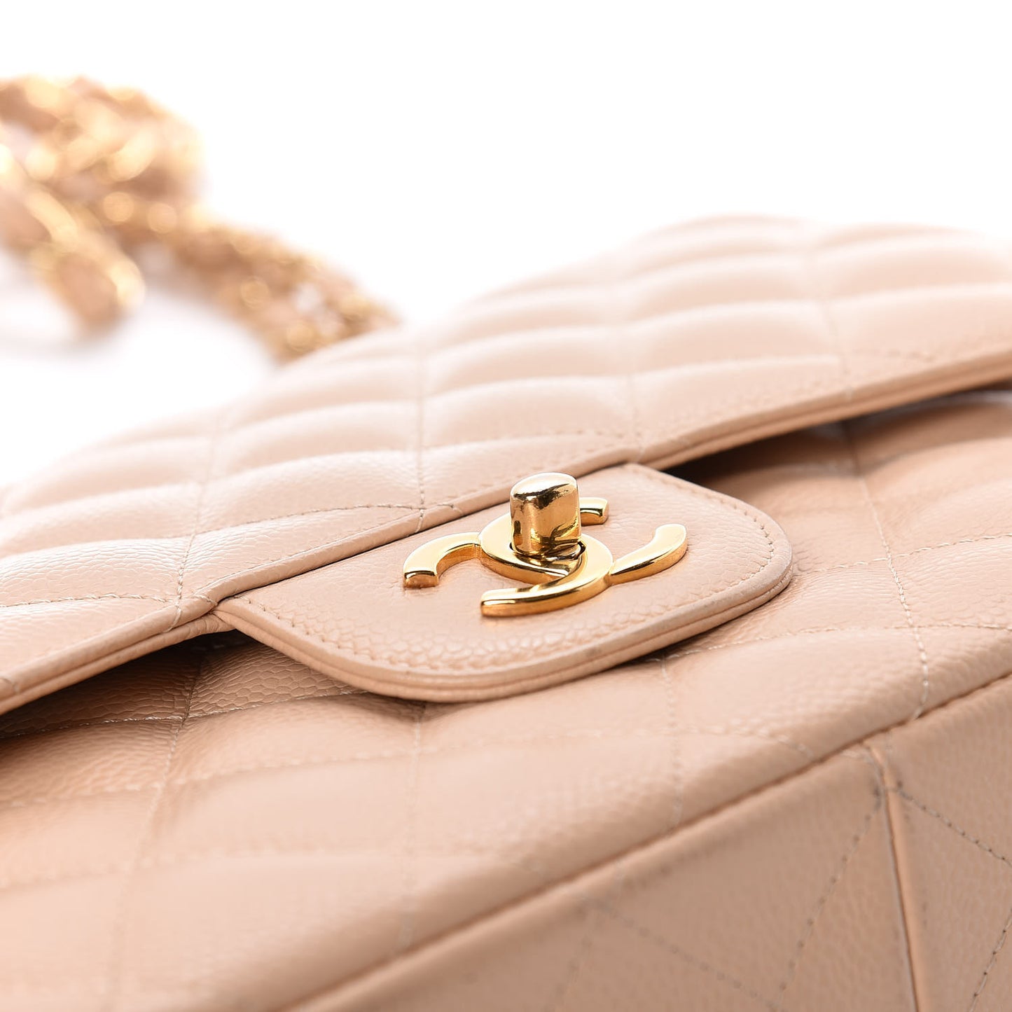 Caviar Quilted Jumbo Double Flap Beige Clair