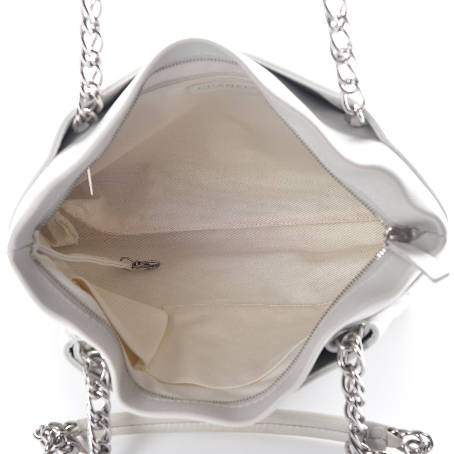 Caviar Large CC Tuck Tote Ivory