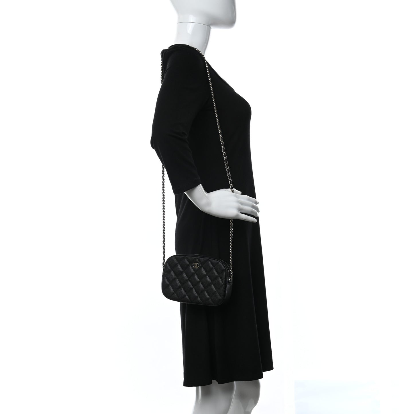 Caviar Quilted Vanity With Chain Black