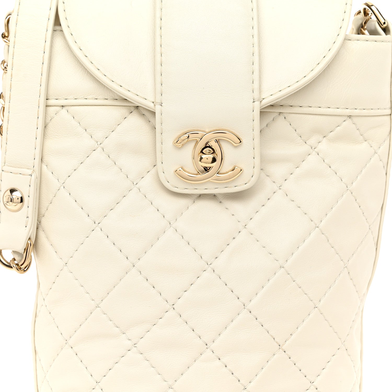 Chanel Lambskin Quilted CC Bucket Bag White 8 of 10