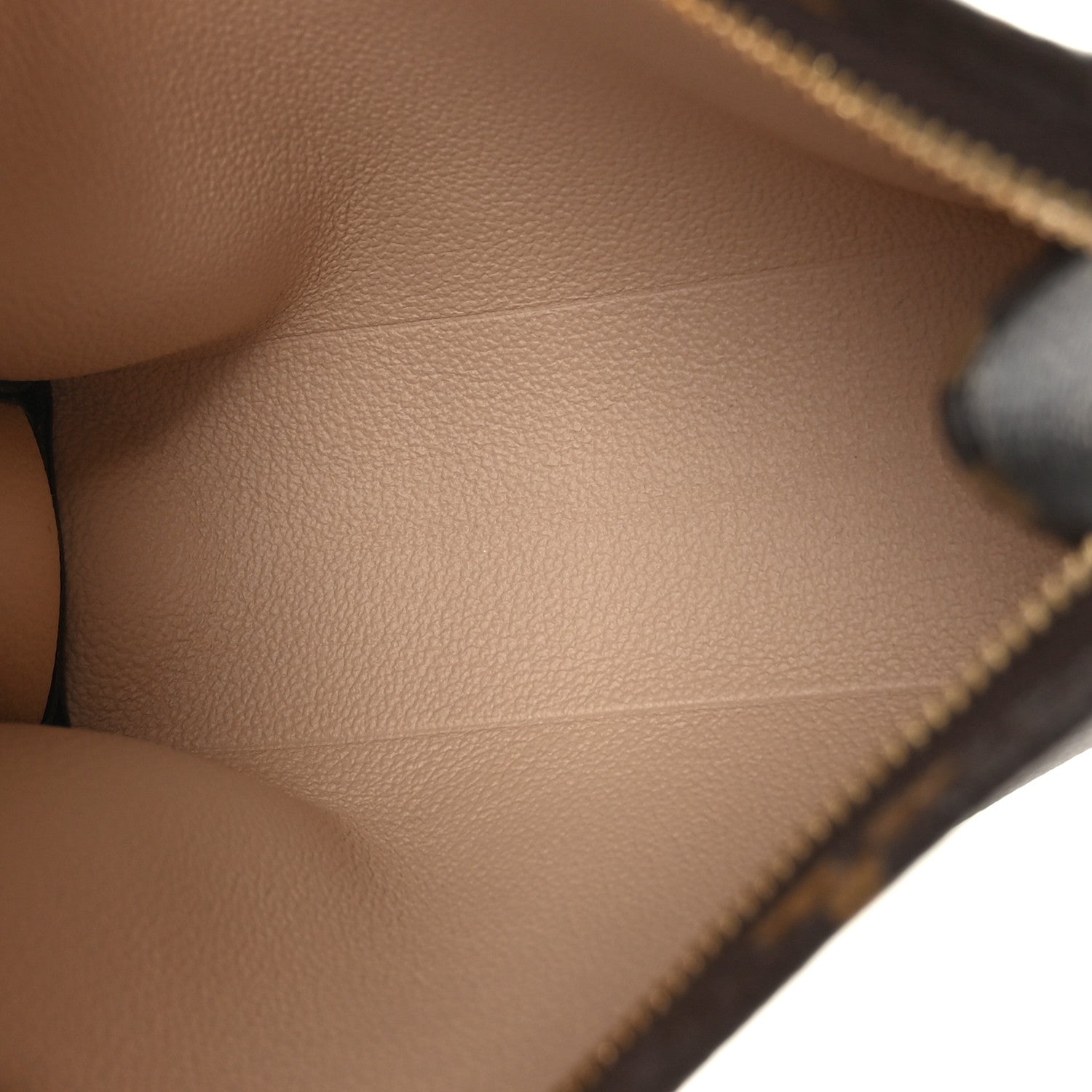 Louis Vuitton Monogram Toiletry Pouch 19 5 of 10