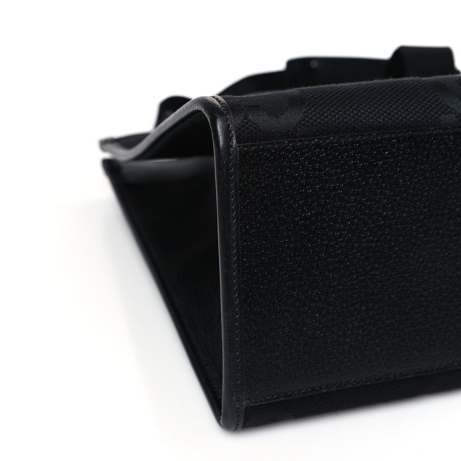 Gucci Monogram Jumbo GG Textured Dollar Calfskin Tote Bag Black 7 of 8