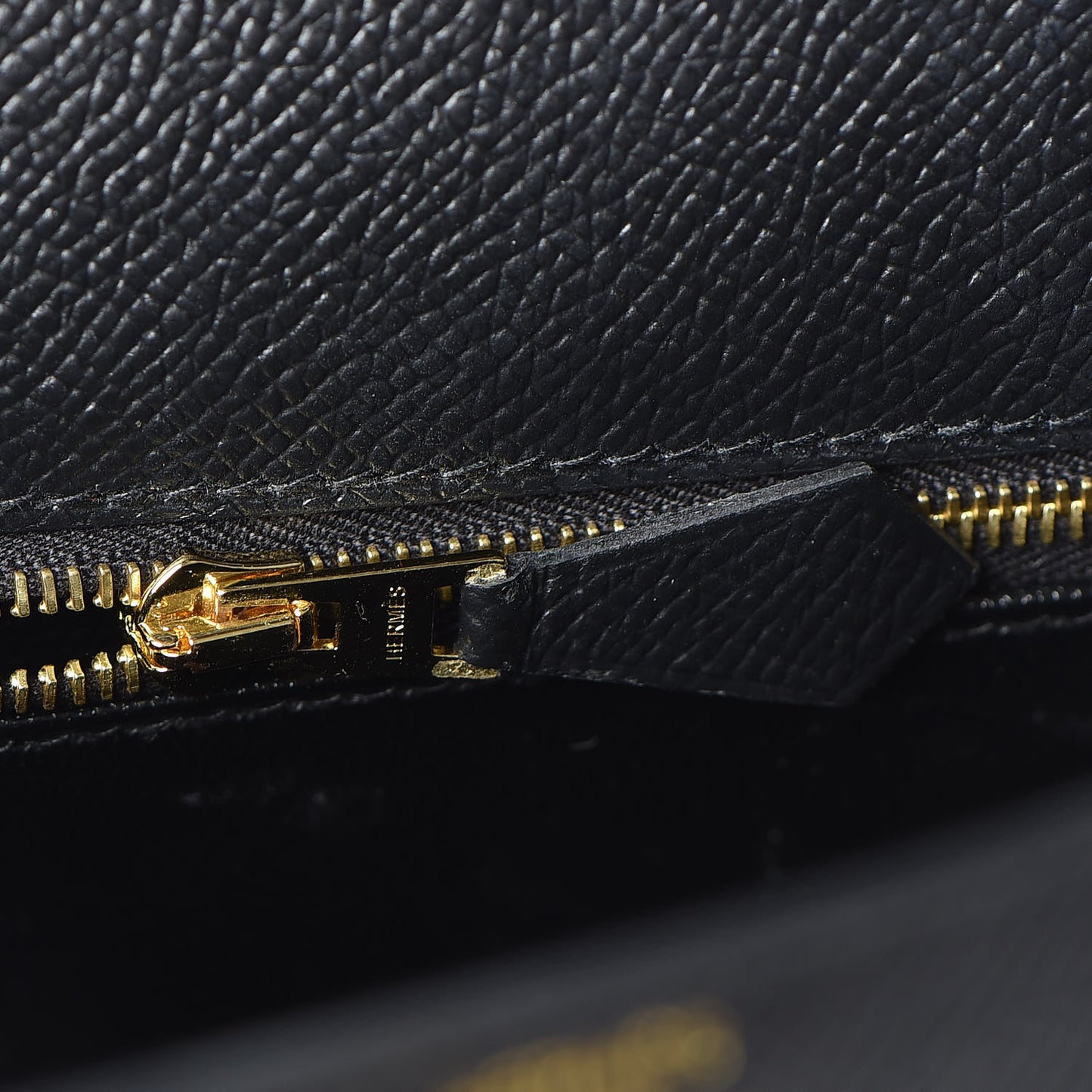 Epsom Kelly Sellier 25 Black