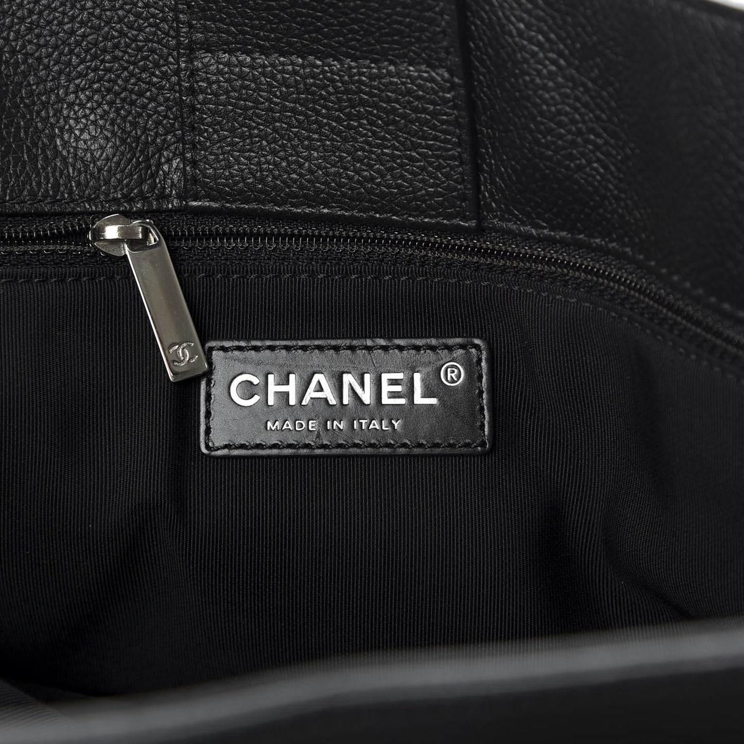 Calfskin Small Cerf Executive Shopper Tote Black