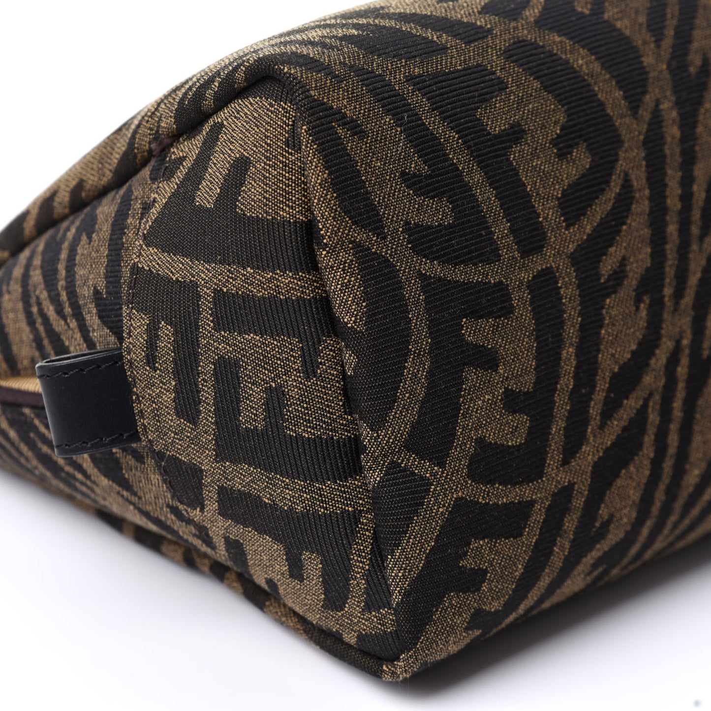 X SARAH COLEMAN Fabric Jacquard Vitello King FF Vertigo Medium Trapezoid Beauty Pouch Tobacco Moro Black