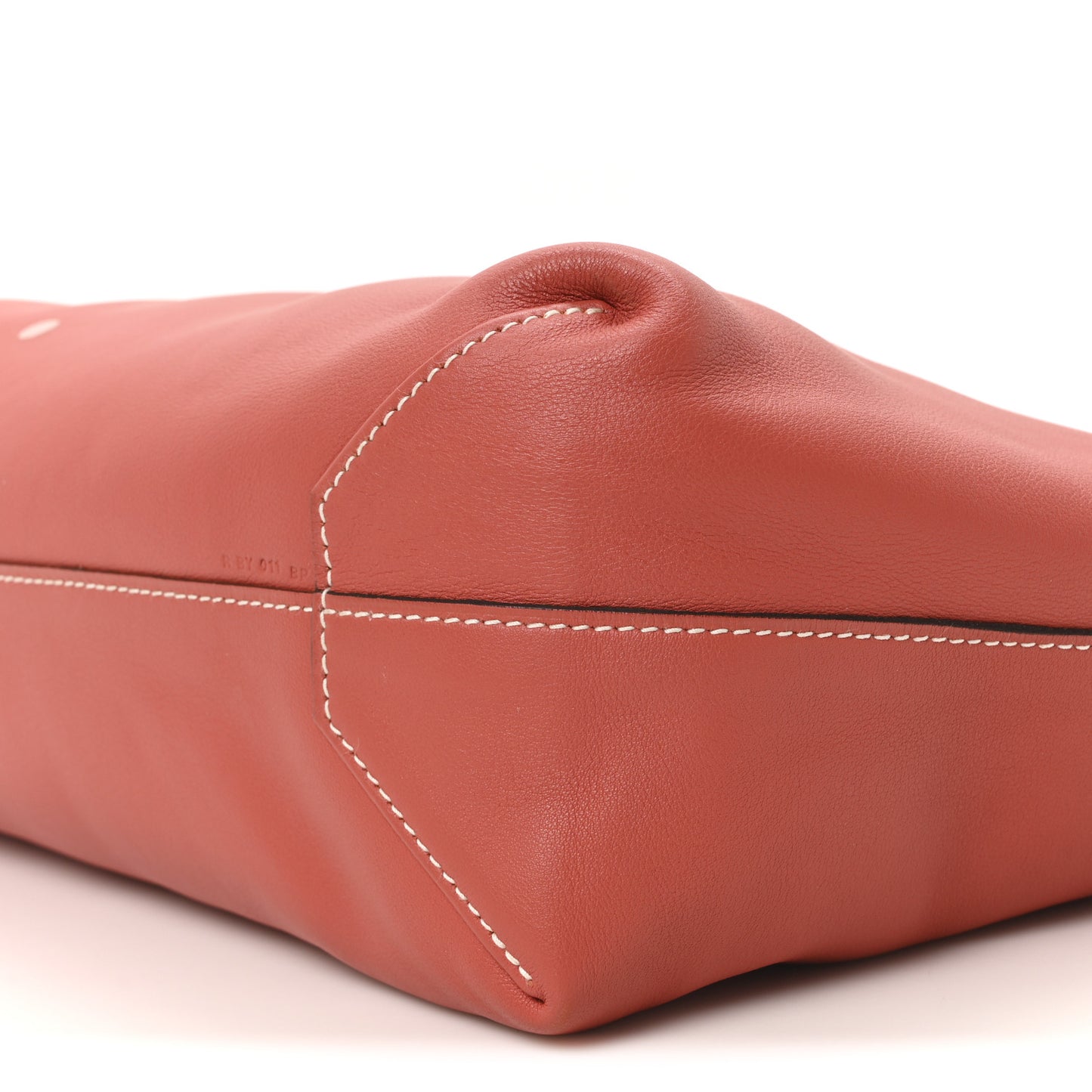 Taurillon Clemence Swift Double Sens 45 Reversible Tote Sanguine Rouge Pivoine