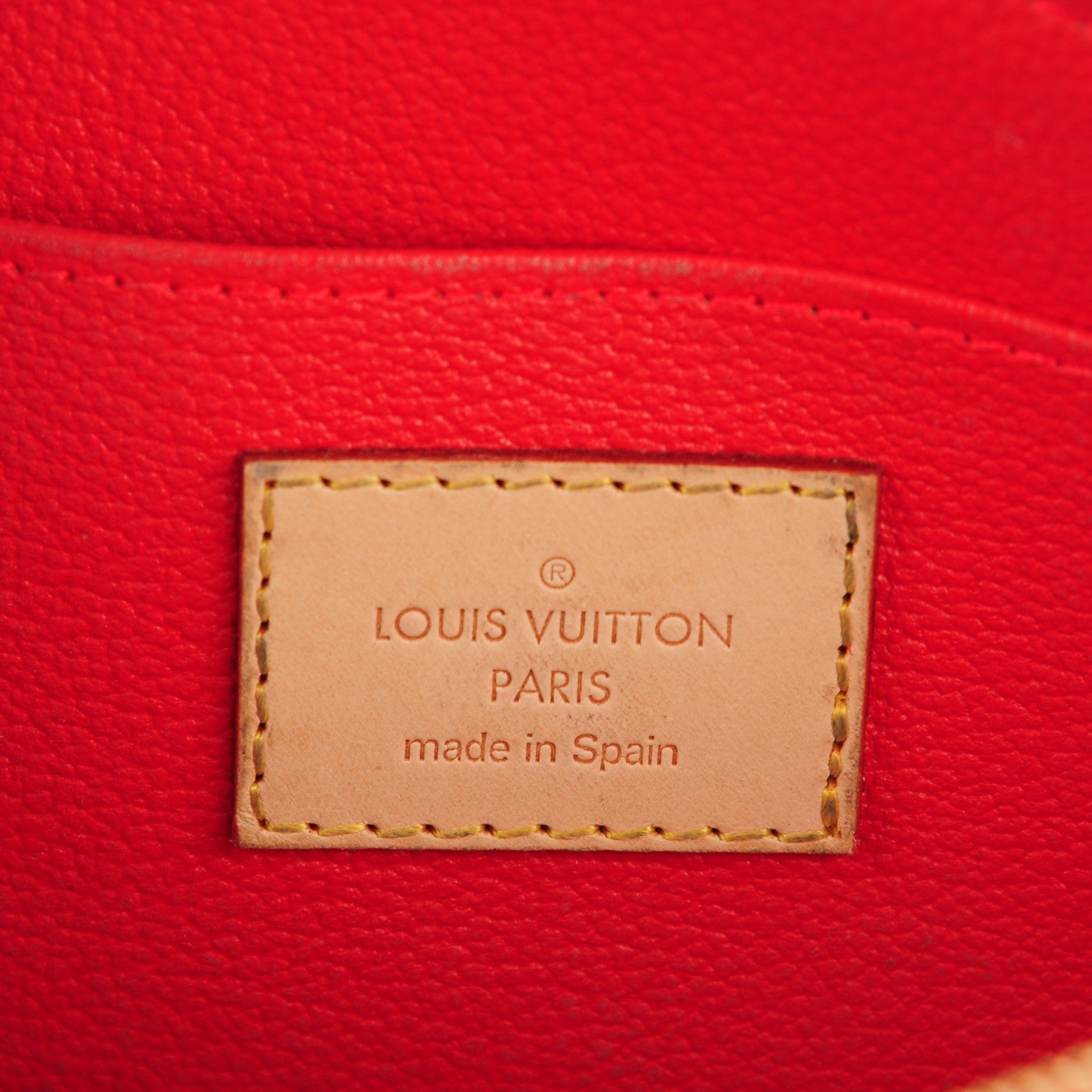 Louis Vuitton Vernis Cosmetic Pouch Grenadine 6 of 7