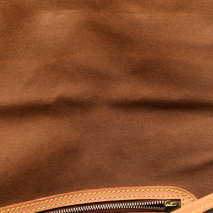 Louis Vuitton Monogram Sac Gibeciere 13 of 16