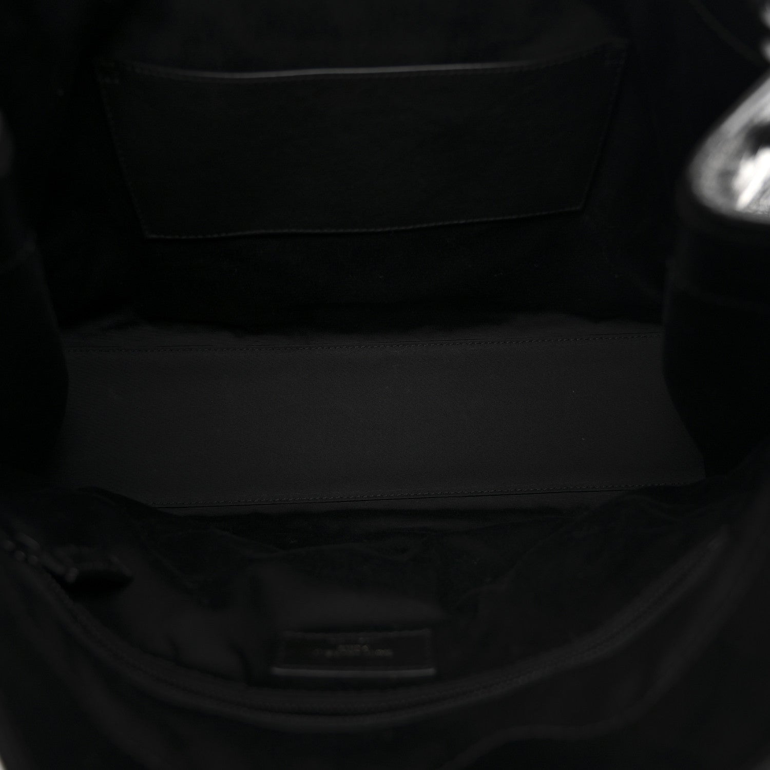 Saint Laurent Crinkled Calfskin Matelasse Monogram Large Niki Shopper Tote Black 5 of 10