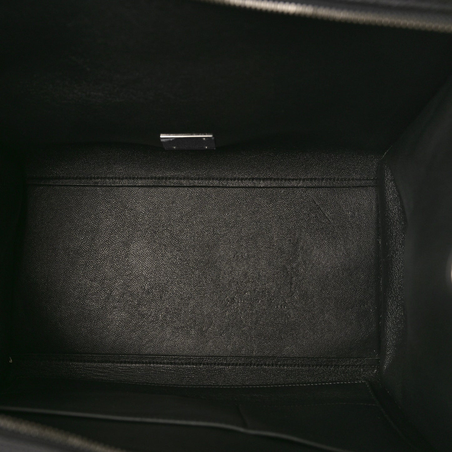 Drummed Calfskin Suede Medium Trapeze Black