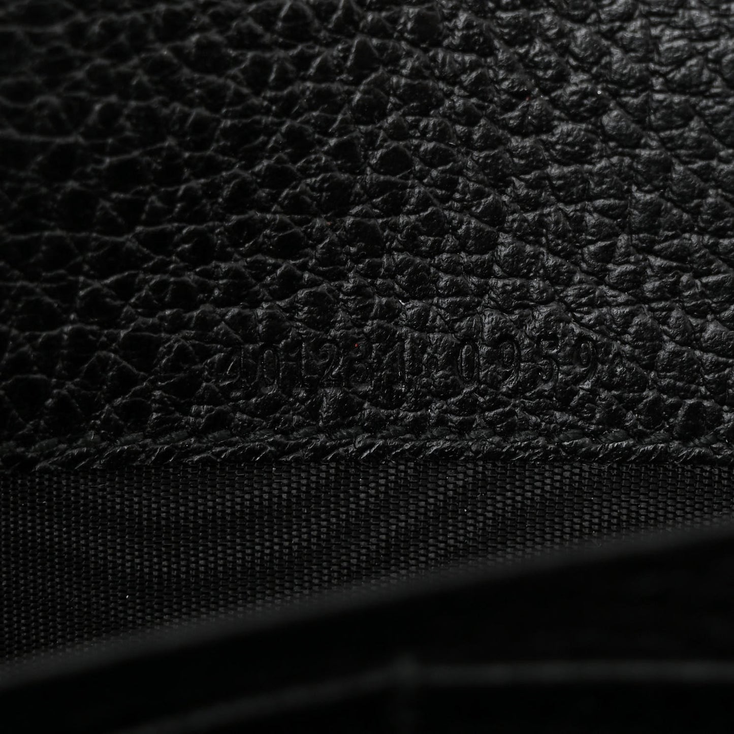 Calfskin Mini Dionysus Chain Wallet Black