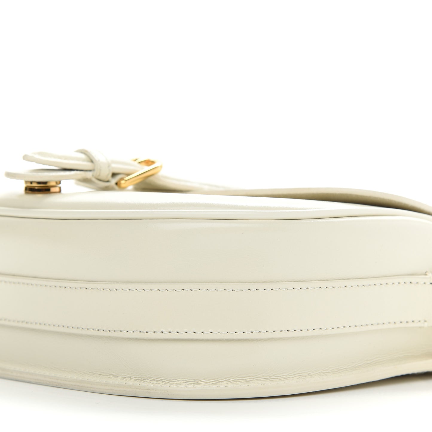 Box Calfskin Medium Bobby Flap Latte