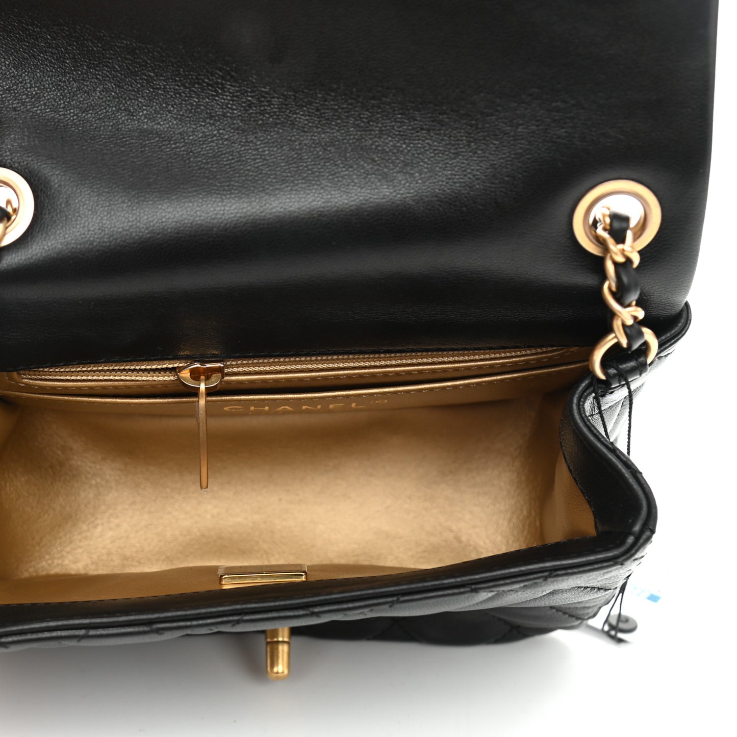 Lambskin Quilted Mini Pearl Crush Flap Black