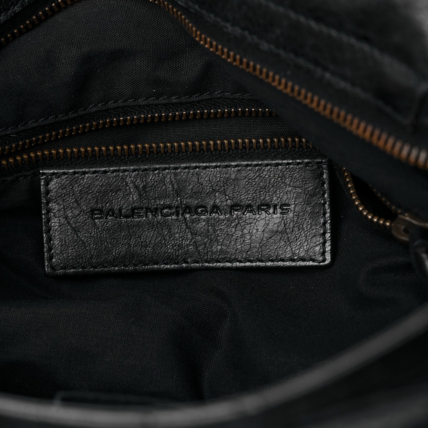 Agneau Classic Hardware Town Black