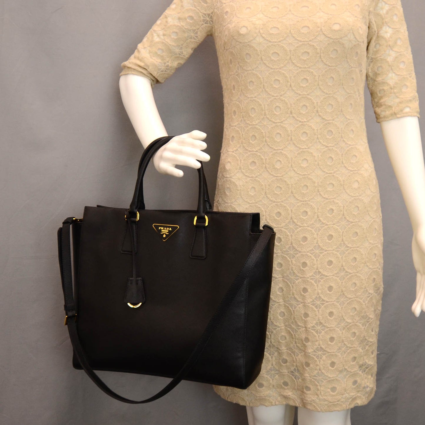 Saffiano Lux Tote Nero Black