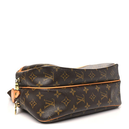 Louis Vuitton Monogram Reporter PM 4 of 10