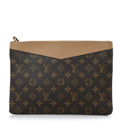 Louis Vuitton Monogram Daily Pouch Sesame 1 of 6