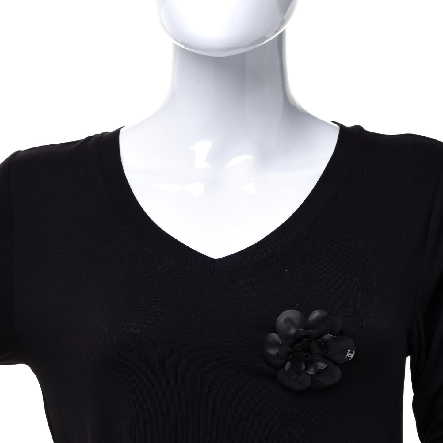 Lambskin Camellia Brooch Black