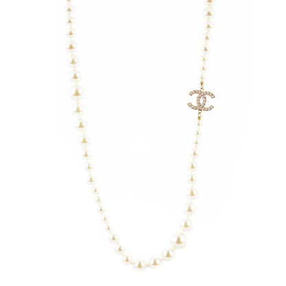 Chanel Graduated Pearl CC Belt Gold 1 of 5