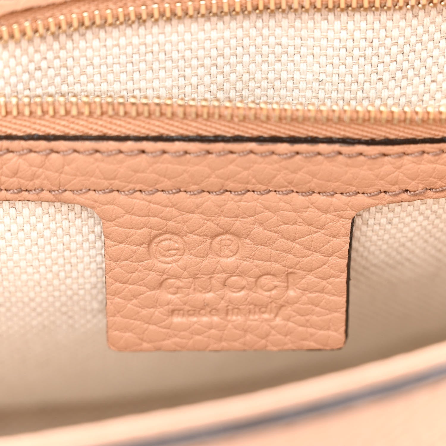 Gucci Pebbled Calfskin Medium Soho Flap Crossbody Camelia 6 of 11