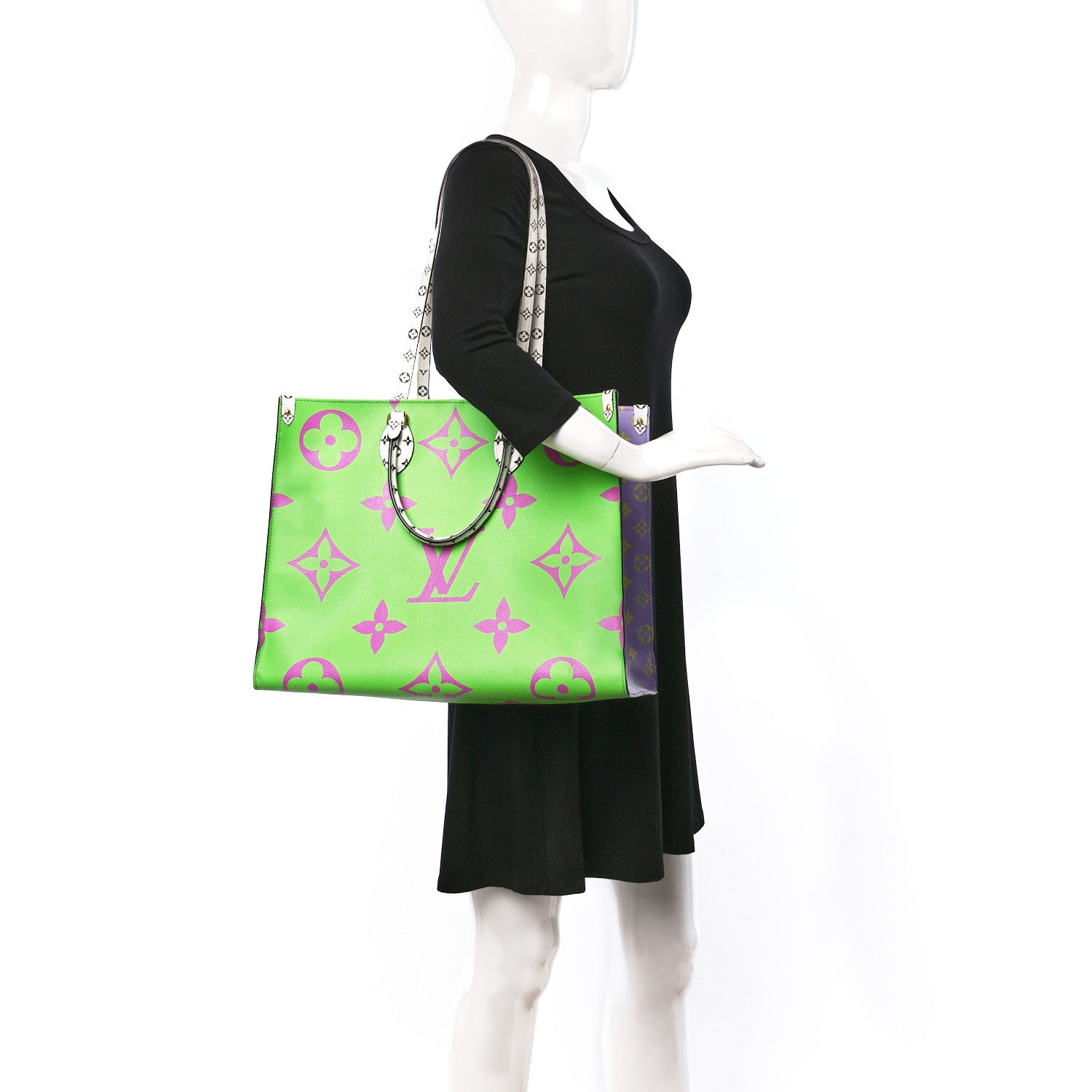Louis Vuitton Monogram Giant Onthego GM Pink Lilac 2 of 10