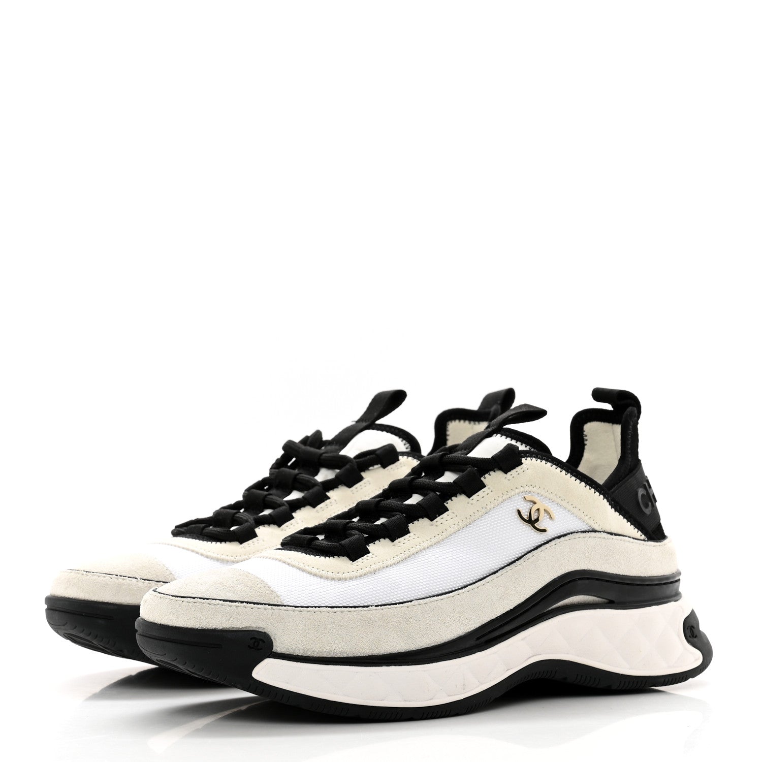 Chanel Velvet Calfskin Mixed Fibers CC Sneakers 40 Ivory Black 3 of 8