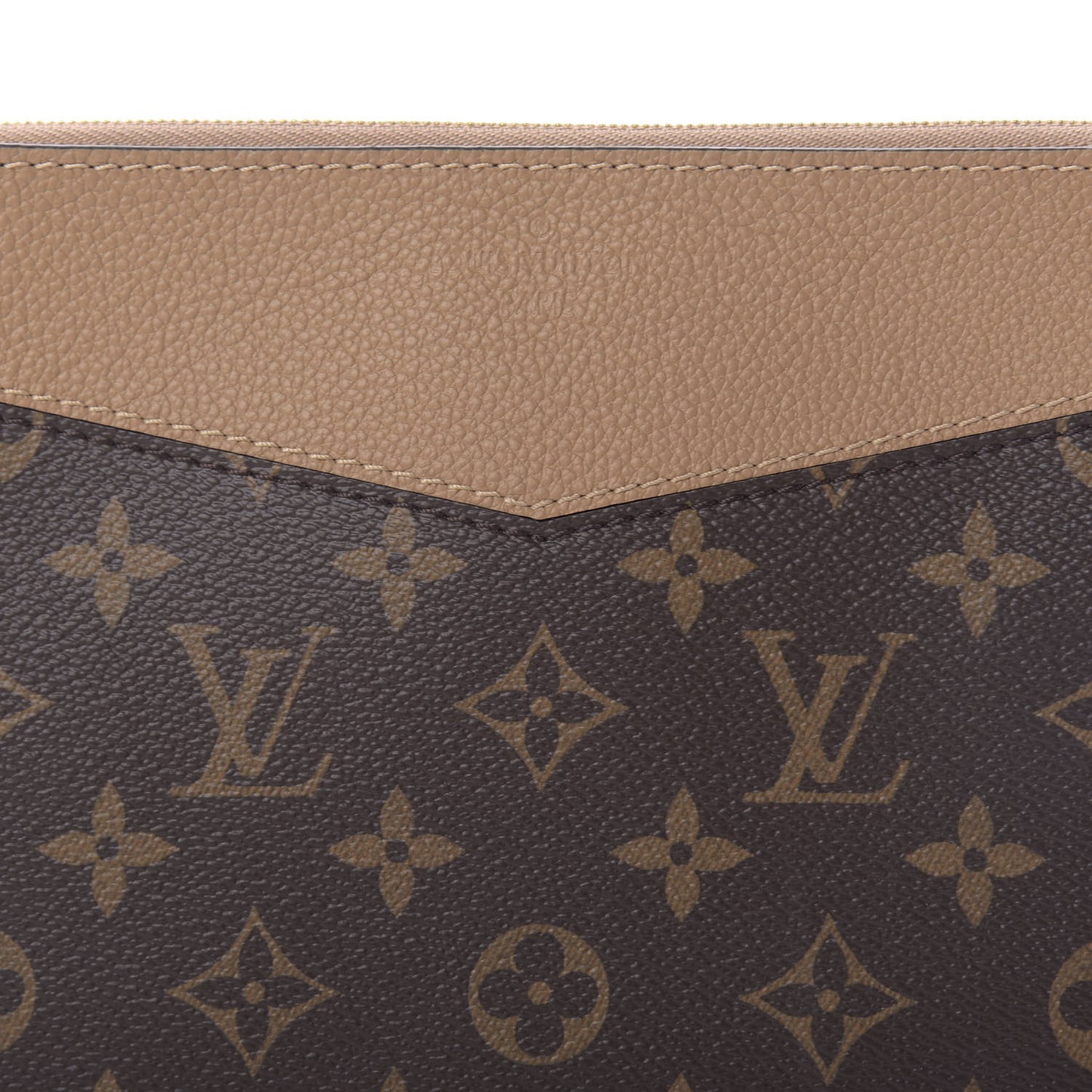 Monogram Daily Pouch Sesame