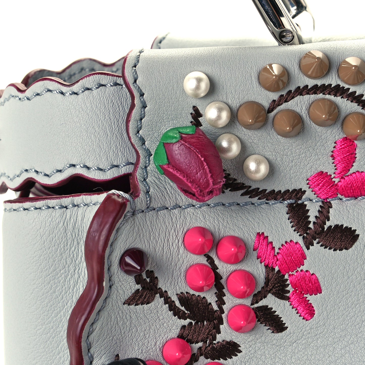 Vitello Seta Shiny Nappa Pearl Scalloped Studded Floral Embroidered Medium Peekaboo Iconic Satchel Grigio Perla Multicolor